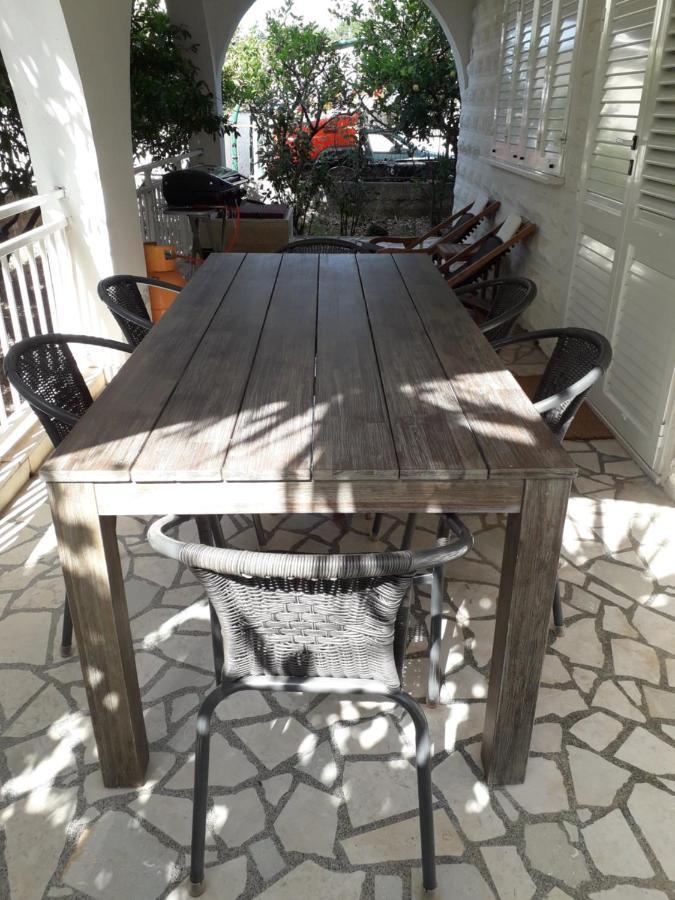 אורביץ Armstrong Apartments מראה חיצוני תמונה